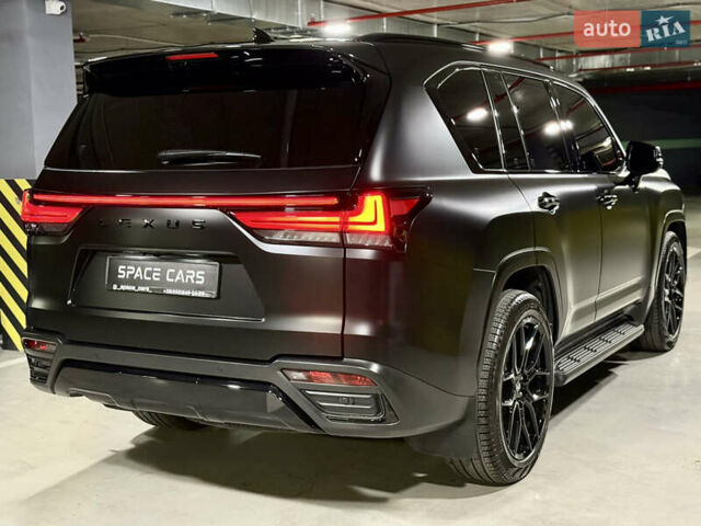 Лексус ЛХ 2022 у Києві на Automoto.ua Чорний Лексус ЛХ, об'ємом двигуна 3.35 л та пробігом 63 тис. км за 115500 $, фото 15 на Automoto.ua