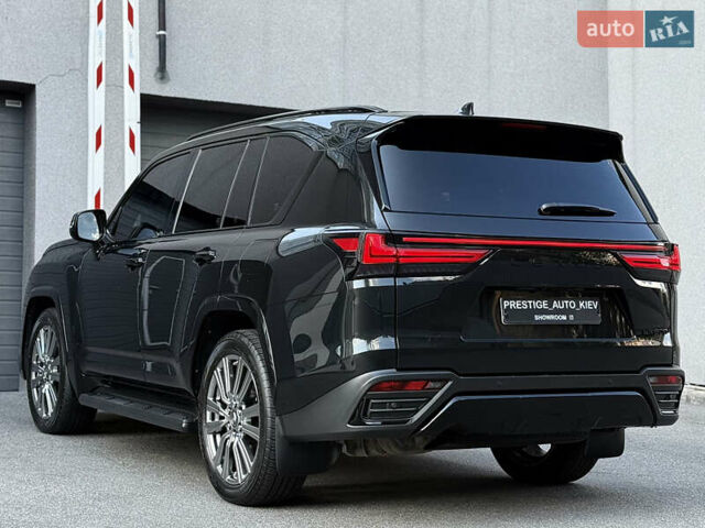 Лексус ЛХ 2022 у Києві на Automoto.ua Чорний Лексус ЛХ, об'ємом двигуна 3.45 л та пробігом 70 тис. км за 123000 $, фото 21 на Automoto.ua