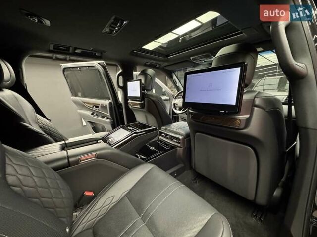 Черный Лексус ЛХ, объемом двигателя 3.4 л и пробегом 49 тыс. км за 134900 $, фото 50 на Automoto.ua