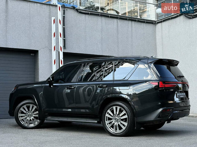 Лексус ЛХ 2022 у Києві на Automoto.ua Чорний Лексус ЛХ, об'ємом двигуна 3.45 л та пробігом 70 тис. км за 123000 $, фото 32 на Automoto.ua