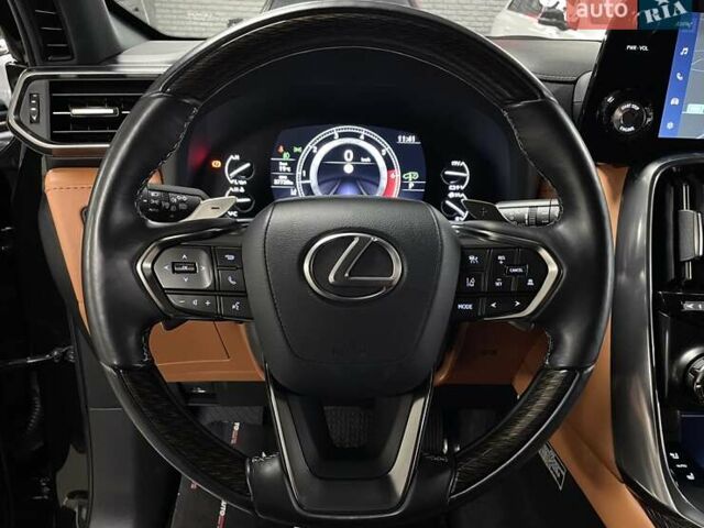 Лексус ЛХ 2023 в Львове на Automoto.ua Черный Лексус ЛХ, объемом двигателя 3.45 л и пробегом 38 тыс. км за 133700 $, фото 77 на Automoto.ua