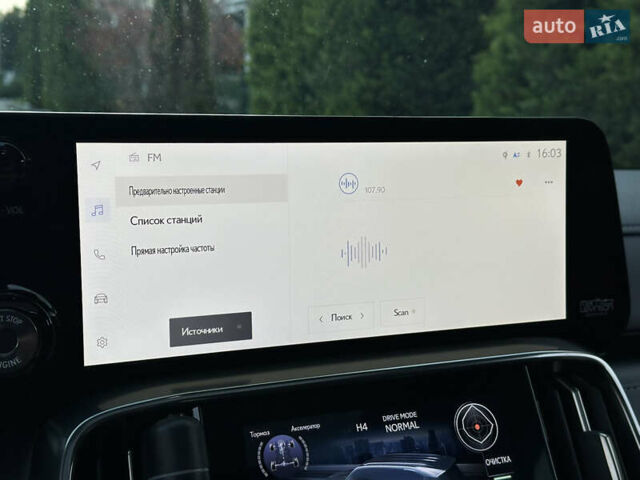 Чорний Лексус ЛХ, об'ємом двигуна 3.35 л та пробігом 120 тис. км за 99000 $, фото 68 на Automoto.ua
