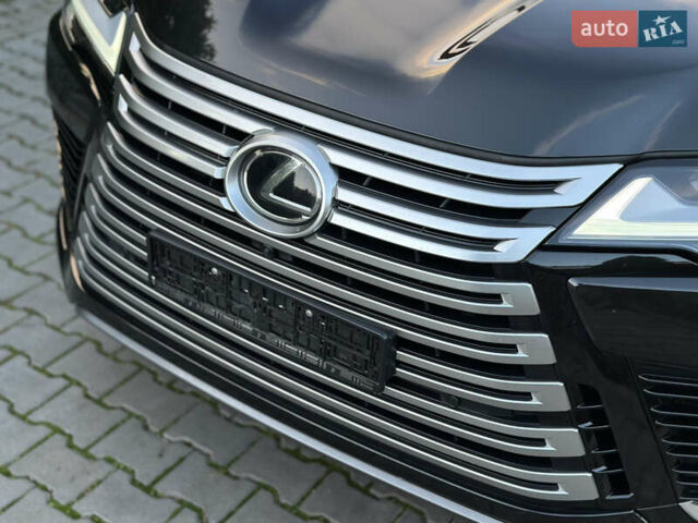 Чорний Лексус ЛХ, об'ємом двигуна 3.35 л та пробігом 120 тис. км за 99000 $, фото 20 на Automoto.ua