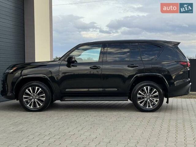 Лексус ЛХ 2023 в Стрые на Automoto.ua Черный Лексус ЛХ, объемом двигателя 3.35 л и пробегом 43 тыс. км за 119500 $, фото 16 на Automoto.ua