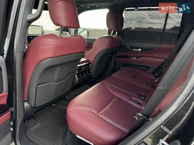 Лексус ЛХ 2023 в Стрые на Automoto.ua Черный Лексус ЛХ, объемом двигателя 3.35 л и пробегом 43 тыс. км за 119500 $, фото 110 на Automoto.ua