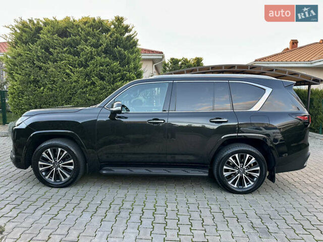 Чорний Лексус ЛХ, об'ємом двигуна 3.35 л та пробігом 120 тис. км за 99000 $, фото 24 на Automoto.ua