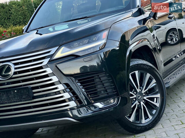 Чорний Лексус ЛХ, об'ємом двигуна 3.35 л та пробігом 120 тис. км за 99000 $, фото 10 на Automoto.ua