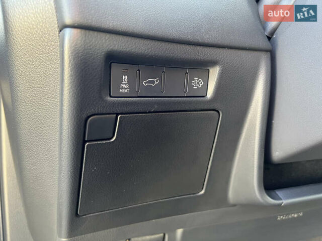 Лексус ЛХ 2023 в Одессе на Automoto.ua Черный Лексус ЛХ, объемом двигателя 3.35 л и пробегом 59 тыс. км за 114900 $, фото 30 на Automoto.ua