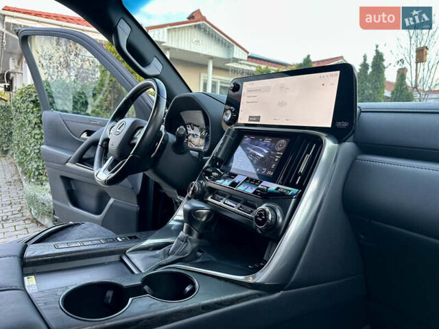 Чорний Лексус ЛХ, об'ємом двигуна 3.35 л та пробігом 120 тис. км за 99000 $, фото 85 на Automoto.ua