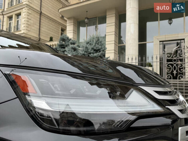 Черный Лексус ЛХ, объемом двигателя 3.45 л и пробегом 2 тыс. км за 139000 $, фото 25 на Automoto.ua