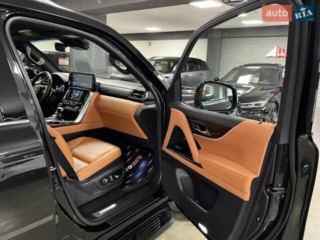 Черный Лексус ЛХ, объемом двигателя 3.45 л и пробегом 39 тыс. км за 133700 $, фото 68 на Automoto.ua