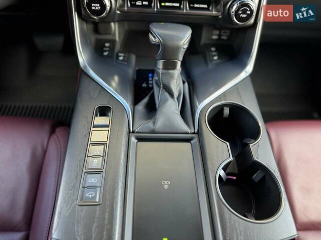 Лексус ЛХ 2023 в Стрые на Automoto.ua Черный Лексус ЛХ, объемом двигателя 3.35 л и пробегом 43 тыс. км за 119500 $, фото 122 на Automoto.ua