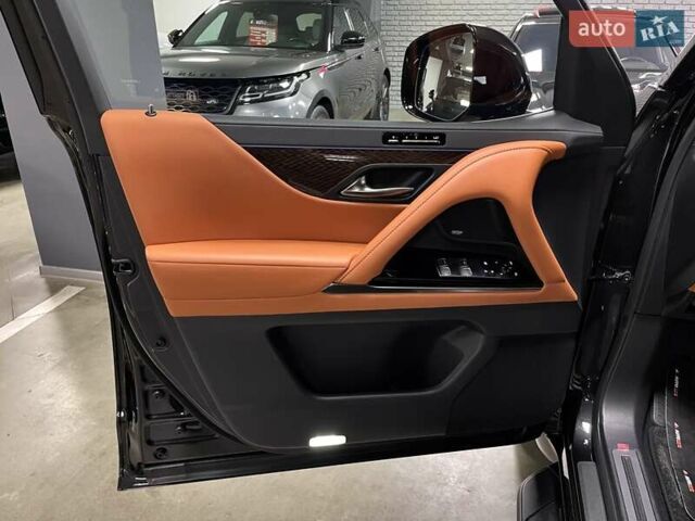 Черный Лексус ЛХ, объемом двигателя 3.45 л и пробегом 39 тыс. км за 133700 $, фото 26 на Automoto.ua