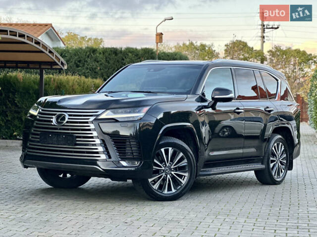 Чорний Лексус ЛХ, об'ємом двигуна 3.35 л та пробігом 120 тис. км за 99000 $, фото 1 на Automoto.ua