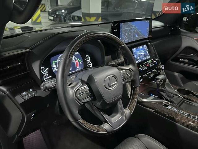 Черный Лексус ЛХ, объемом двигателя 3.45 л и пробегом 26 тыс. км за 137000 $, фото 28 на Automoto.ua