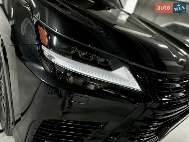 Черный Лексус ЛХ, объемом двигателя 3.45 л и пробегом 26 тыс. км за 137000 $, фото 20 на Automoto.ua