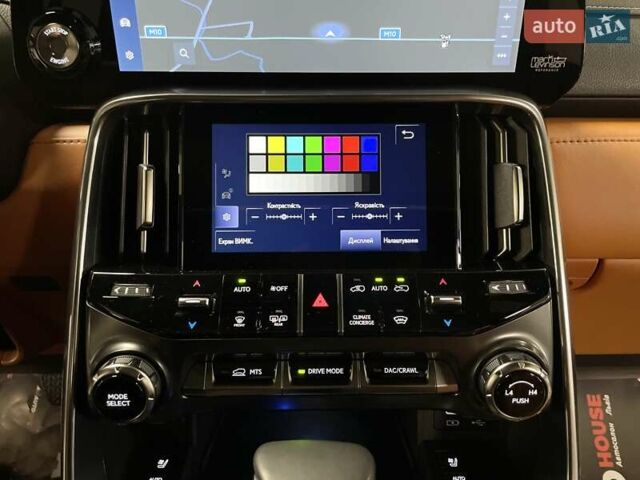 Черный Лексус ЛХ, объемом двигателя 3.45 л и пробегом 39 тыс. км за 133700 $, фото 94 на Automoto.ua