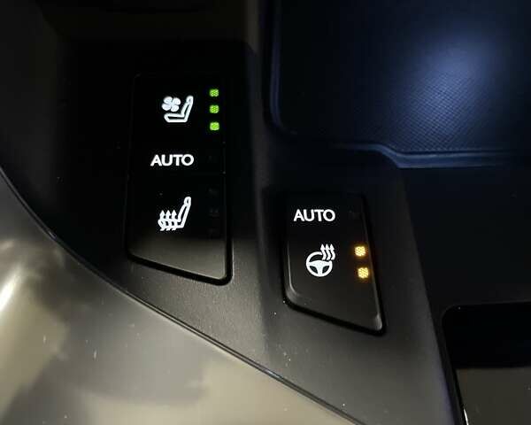 Лексус ЛХ 2023 в Львове на Automoto.ua Черный Лексус ЛХ, объемом двигателя 3.45 л и пробегом 38 тыс. км за 133700 $, фото 97 на Automoto.ua