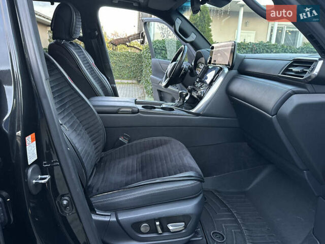 Чорний Лексус ЛХ, об'ємом двигуна 3.35 л та пробігом 120 тис. км за 99000 $, фото 80 на Automoto.ua