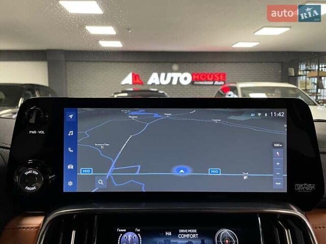 Черный Лексус ЛХ, объемом двигателя 3.45 л и пробегом 39 тыс. км за 133700 $, фото 84 на Automoto.ua