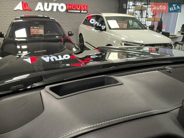 Черный Лексус ЛХ, объемом двигателя 3.45 л и пробегом 39 тыс. км за 133700 $, фото 34 на Automoto.ua