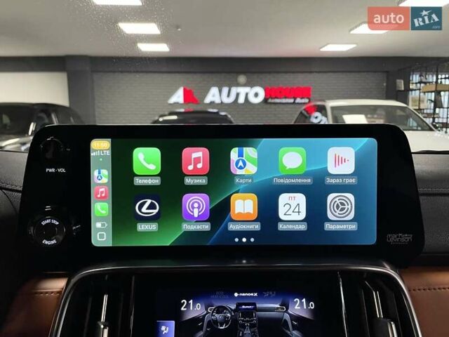 Черный Лексус ЛХ, объемом двигателя 3.45 л и пробегом 39 тыс. км за 133700 $, фото 86 на Automoto.ua