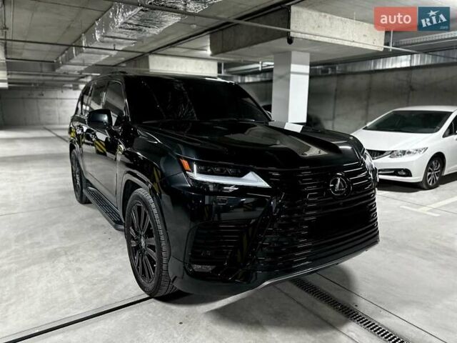 Черный Лексус ЛХ, объемом двигателя 3.45 л и пробегом 26 тыс. км за 137000 $, фото 18 на Automoto.ua