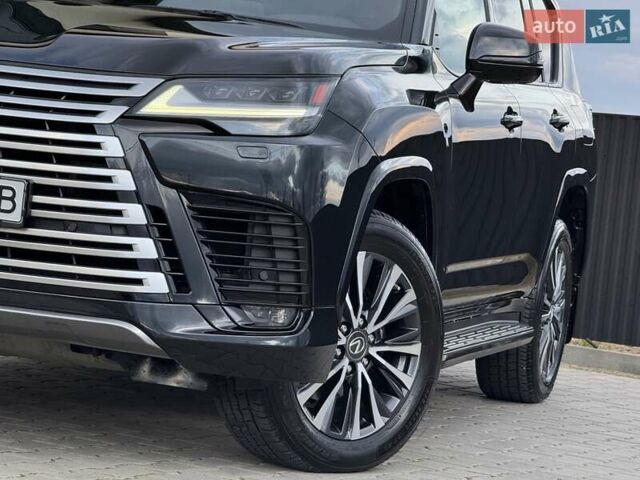 Лексус ЛХ 2023 в Стрые на Automoto.ua Черный Лексус ЛХ, объемом двигателя 3.35 л и пробегом 43 тыс. км за 119500 $, фото 55 на Automoto.ua