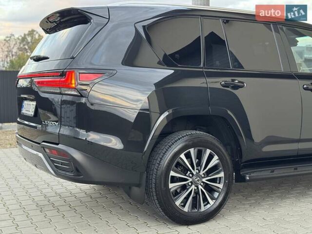 Лексус ЛХ 2023 в Стрые на Automoto.ua Черный Лексус ЛХ, объемом двигателя 3.35 л и пробегом 43 тыс. км за 119500 $, фото 77 на Automoto.ua