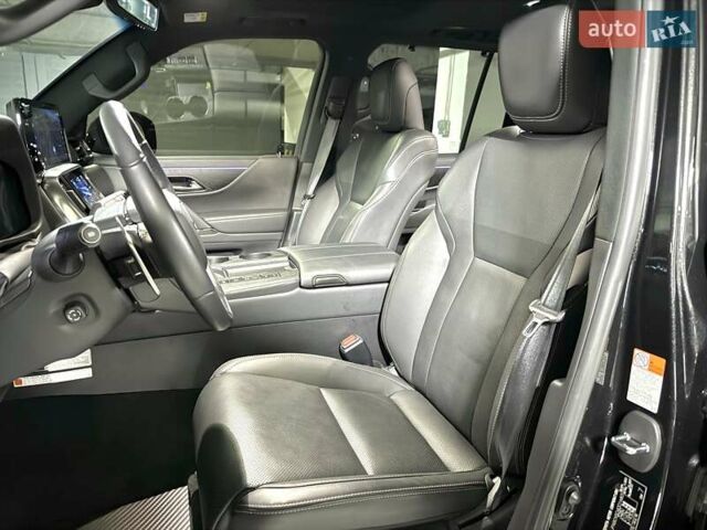 Черный Лексус ЛХ, объемом двигателя 3.35 л и пробегом 35 тыс. км за 125000 $, фото 23 на Automoto.ua