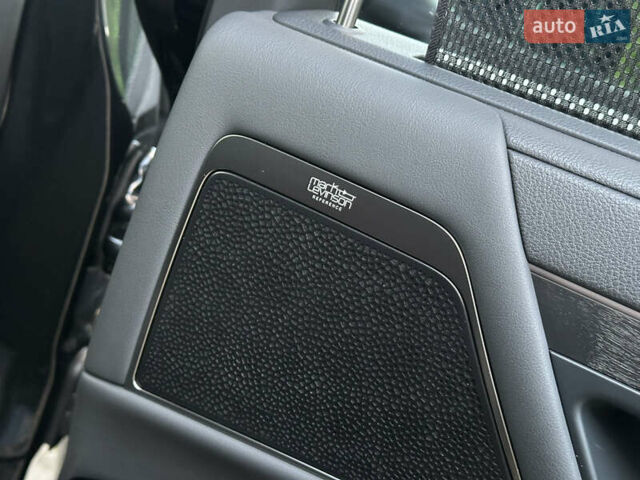 Чорний Лексус ЛХ, об'ємом двигуна 3.35 л та пробігом 120 тис. км за 99000 $, фото 38 на Automoto.ua