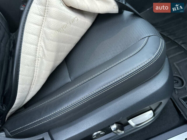 Чорний Лексус ЛХ, об'ємом двигуна 3.35 л та пробігом 120 тис. км за 99000 $, фото 82 на Automoto.ua