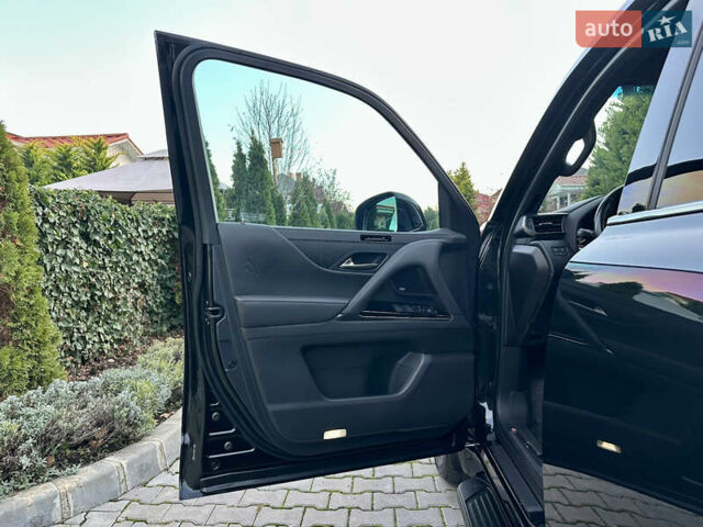 Чорний Лексус ЛХ, об'ємом двигуна 3.35 л та пробігом 120 тис. км за 99000 $, фото 49 на Automoto.ua