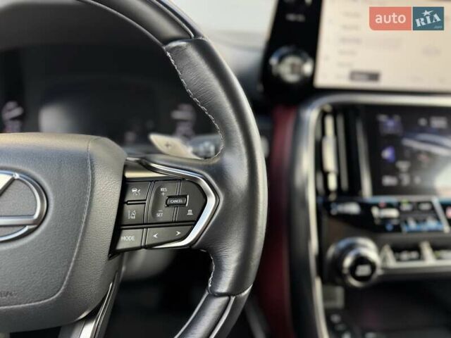 Лексус ЛХ 2023 в Стрые на Automoto.ua Черный Лексус ЛХ, объемом двигателя 3.35 л и пробегом 43 тыс. км за 119500 $, фото 114 на Automoto.ua