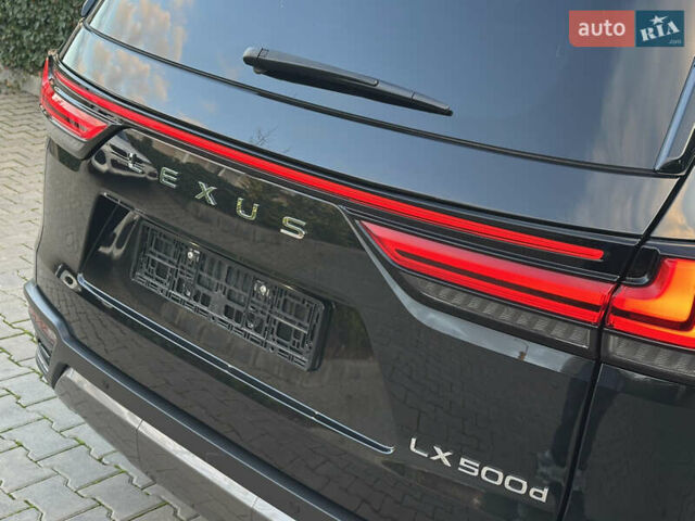 Чорний Лексус ЛХ, об'ємом двигуна 3.35 л та пробігом 120 тис. км за 99000 $, фото 27 на Automoto.ua