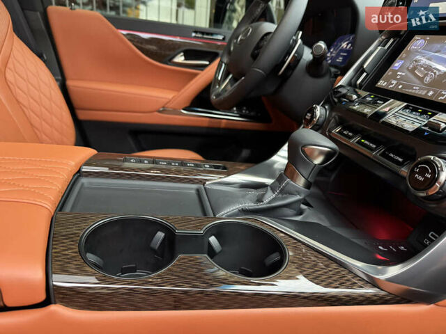 Черный Лексус ЛХ, объемом двигателя 3.45 л и пробегом 2 тыс. км за 139000 $, фото 41 на Automoto.ua