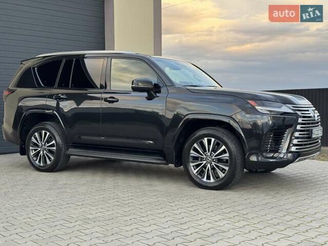 Лексус ЛХ 2023 в Стрые на Automoto.ua Черный Лексус ЛХ, объемом двигателя 3.35 л и пробегом 43 тыс. км за 119500 $, фото 52 на Automoto.ua