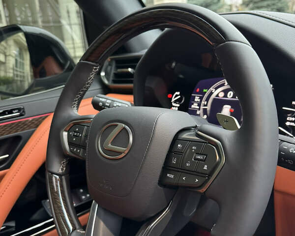 Черный Лексус ЛХ, объемом двигателя 3.45 л и пробегом 2 тыс. км за 139000 $, фото 47 на Automoto.ua