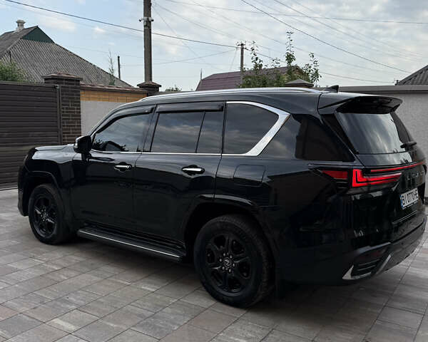 Черный Лексус ЛХ, объемом двигателя 3.45 л и пробегом 27 тыс. км за 137500 $, фото 3 на Automoto.ua