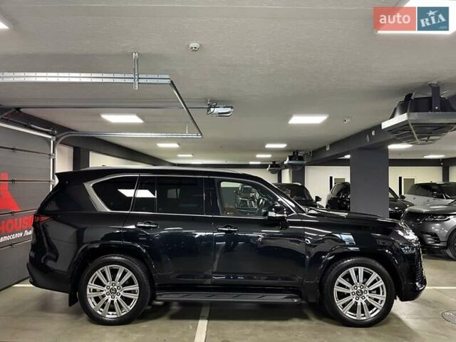 Черный Лексус ЛХ, объемом двигателя 3.45 л и пробегом 39 тыс. км за 133700 $, фото 8 на Automoto.ua