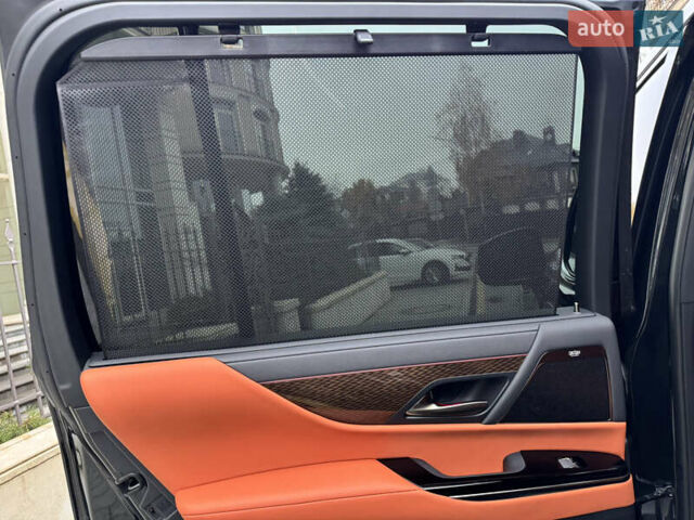 Черный Лексус ЛХ, объемом двигателя 3.45 л и пробегом 2 тыс. км за 139000 $, фото 36 на Automoto.ua