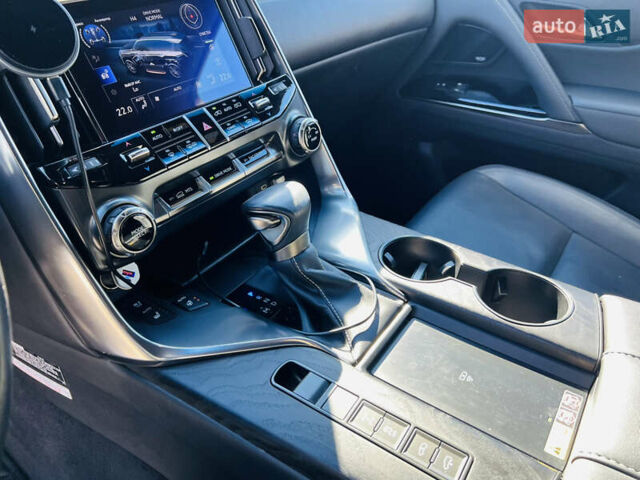 Лексус ЛХ 2023 в Одессе на Automoto.ua Черный Лексус ЛХ, объемом двигателя 3.35 л и пробегом 59 тыс. км за 114900 $, фото 18 на Automoto.ua