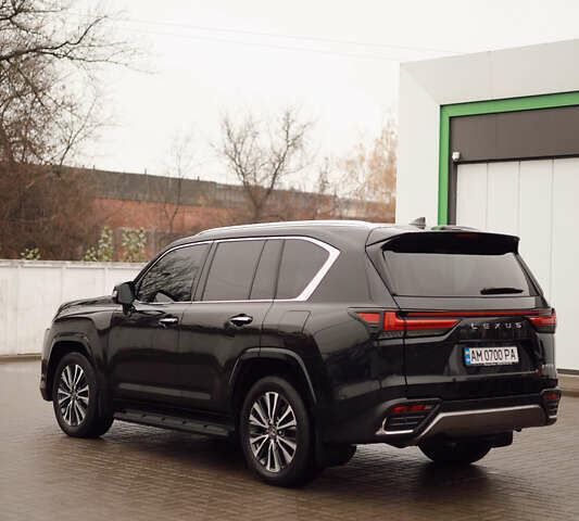 Черный Лексус ЛХ, объемом двигателя 3.35 л и пробегом 56 тыс. км за 116999 $, фото 11 на Automoto.ua