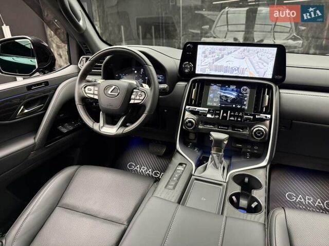 Чорний Лексус ЛХ, об'ємом двигуна 3.3 л та пробігом 6 тис. км за 139900 $, фото 37 на Automoto.ua