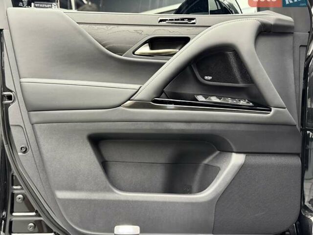 Чорний Лексус ЛХ, об'ємом двигуна 3.3 л та пробігом 1 тис. км за 149900 $, фото 28 на Automoto.ua