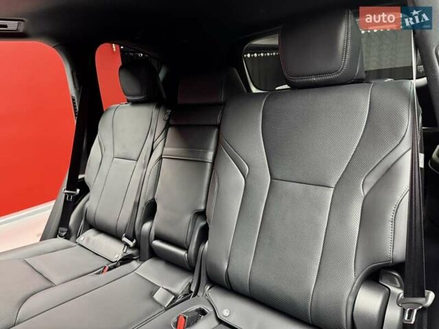 Чорний Лексус ЛХ, об'ємом двигуна 3.3 л та пробігом 1 тис. км за 149900 $, фото 47 на Automoto.ua