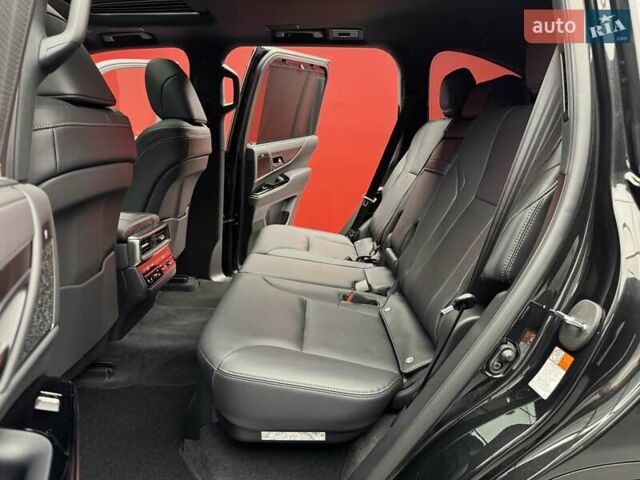 Черный Лексус ЛХ, объемом двигателя 3.4 л и пробегом 1 тыс. км за 148800 $, фото 46 на Automoto.ua