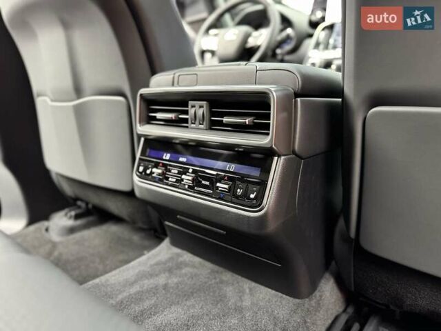 Чорний Лексус ЛХ, об'ємом двигуна 3.3 л та пробігом 1 тис. км за 149900 $, фото 58 на Automoto.ua