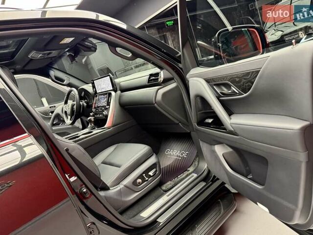 Черный Лексус ЛХ, объемом двигателя 3.4 л и пробегом 1 тыс. км за 148800 $, фото 59 на Automoto.ua