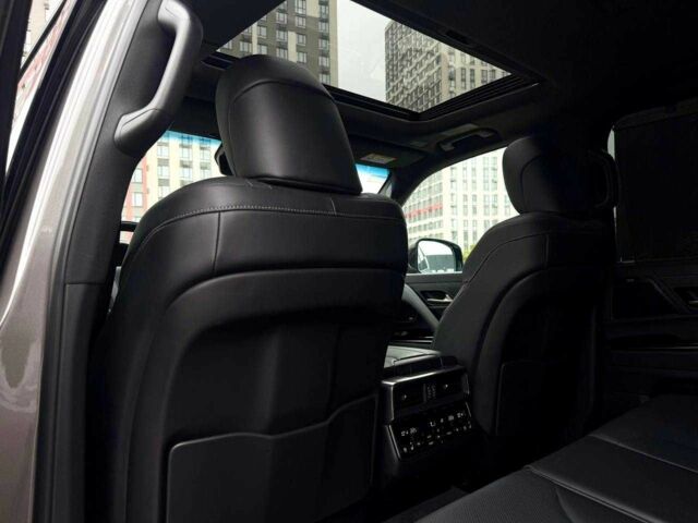 Коричневий Лексус ЛХ, об'ємом двигуна 3.3 л та пробігом 34 тис. км за 109500 $, фото 17 на Automoto.ua